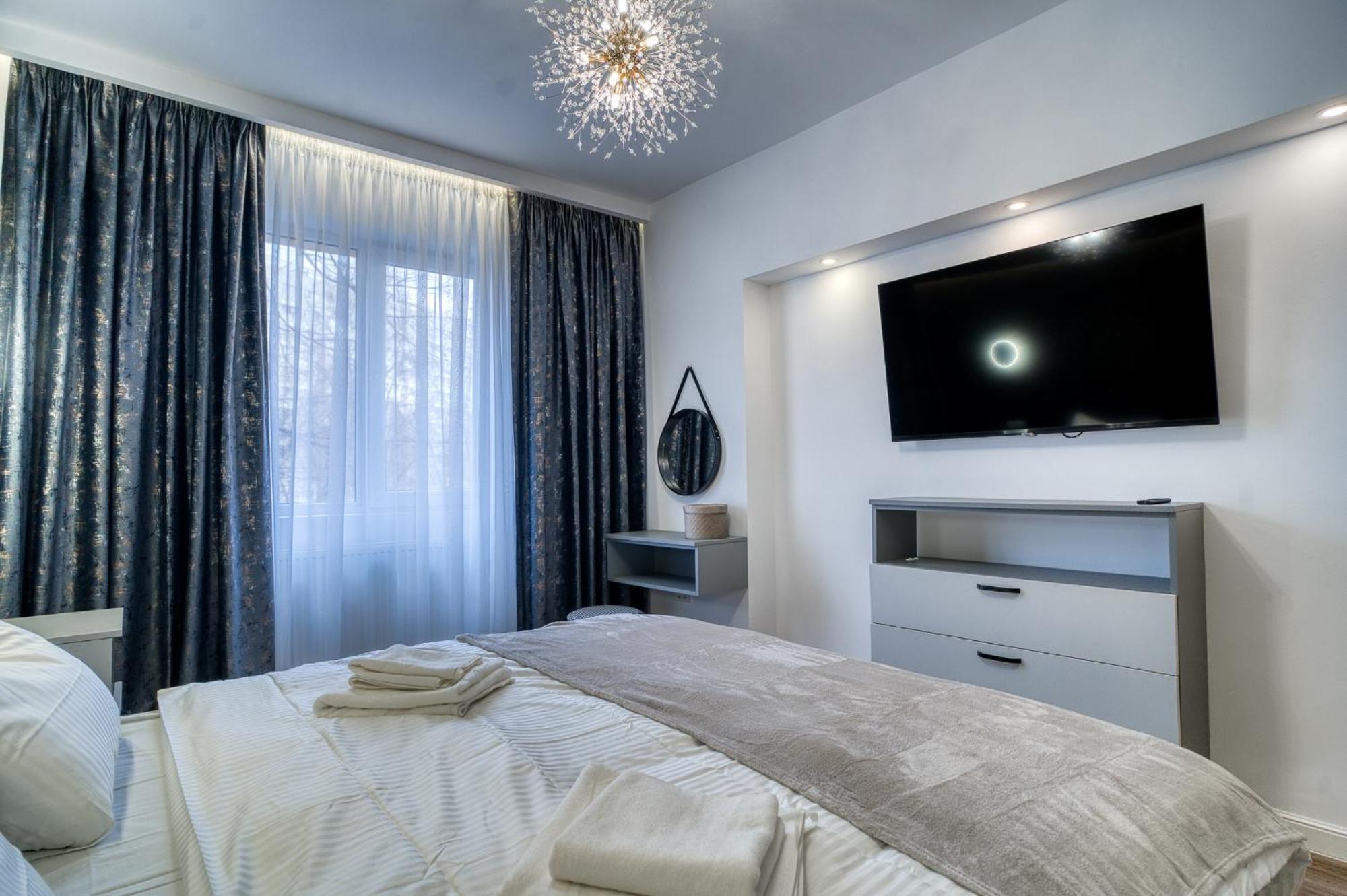 City Chic Retreat: Newly Renovated 1Br Apartment Bucharest Exterior photo